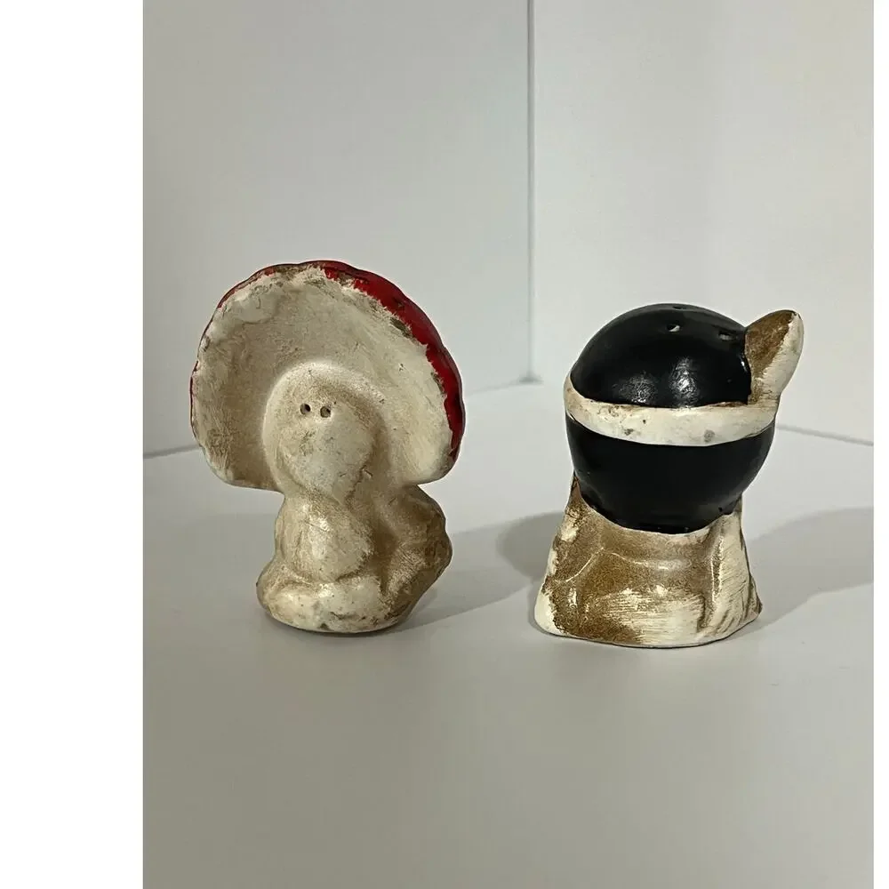 Vtg Japan Native American Salt‎ Pepper Shaker Set Teepee Tray Kitsch Southwest